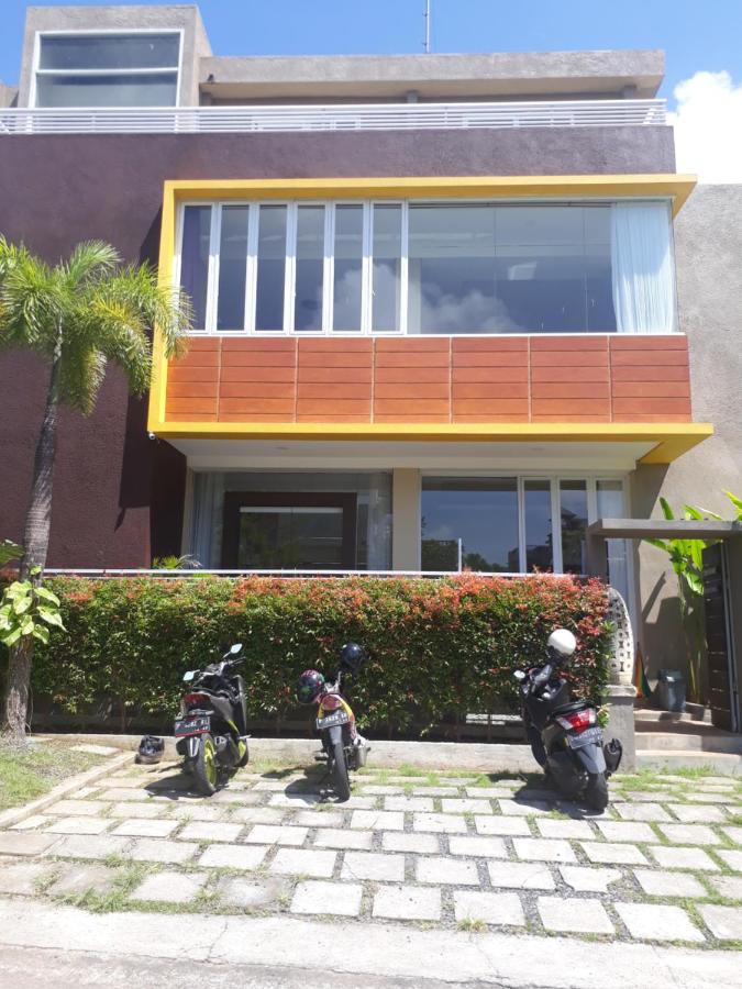 Brielle guest house - B&B Jimbaran