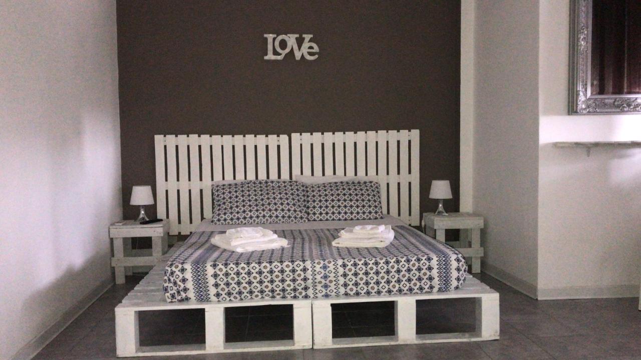 Double or Twin Room with Bathroom