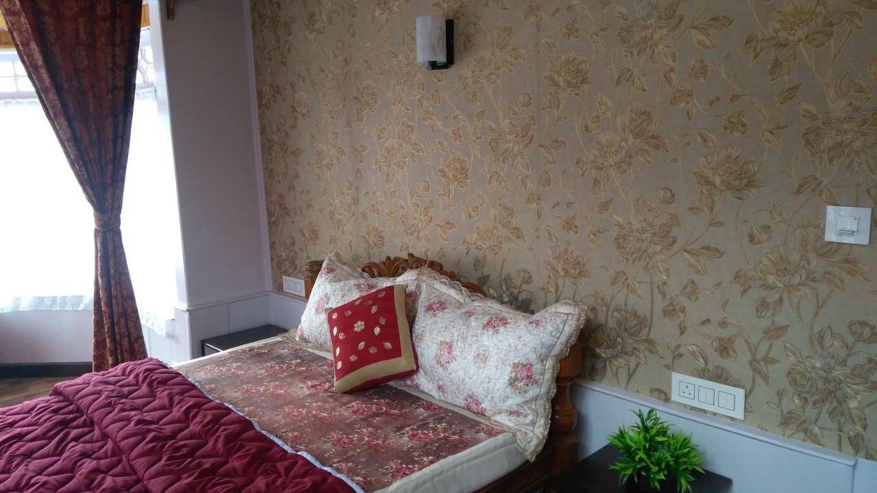 Camera Matrimoniale Deluxe con Balcone