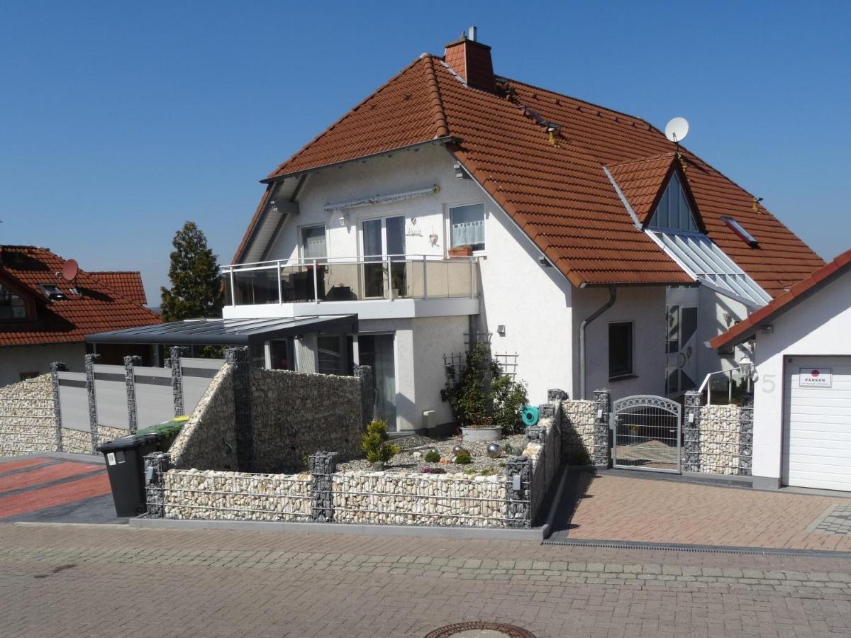 B&B Calden - Pension und Apartment Landhaus Fricke - Bed and Breakfast Calden