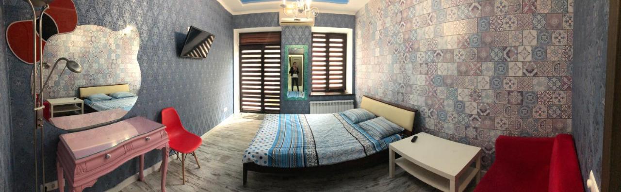 VIP Квартира Центр на Бунина - B&B