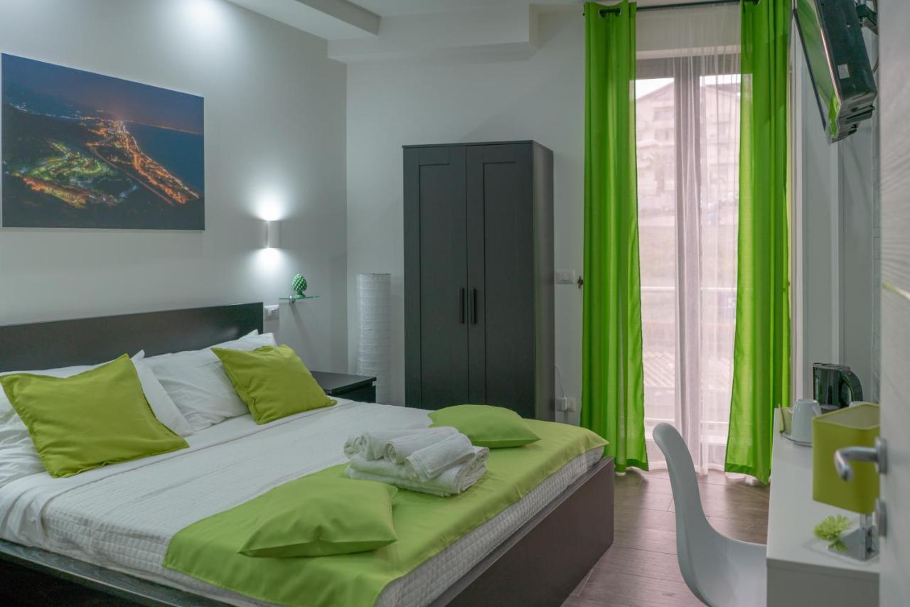 Doppelzimmer mit Balkon