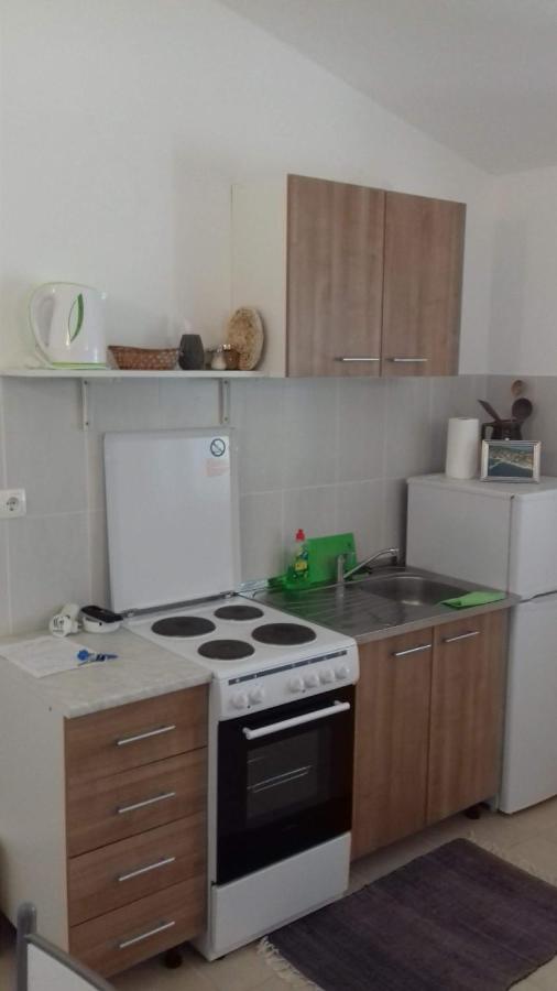 Apartments Natasa - B&B Prvić Luka