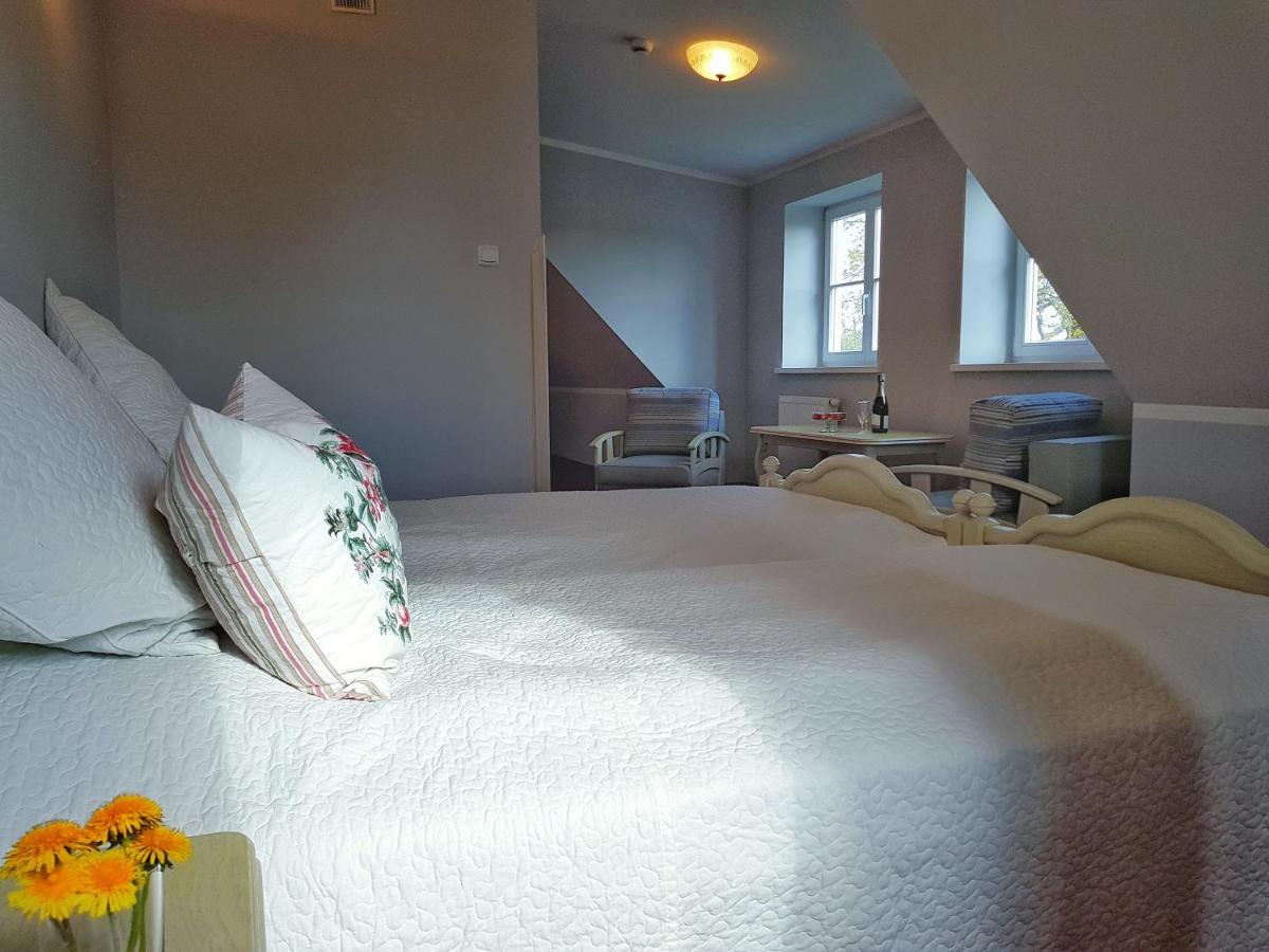 Large Double or Twin Room