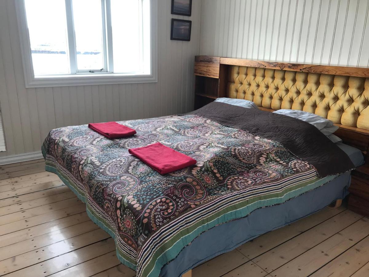 Standard Double Room with Shared Bathroom