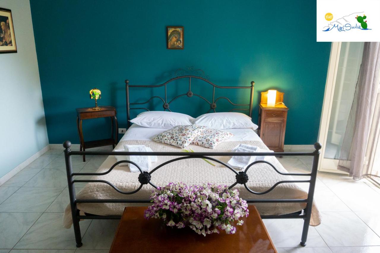 Triple Room with Garden View