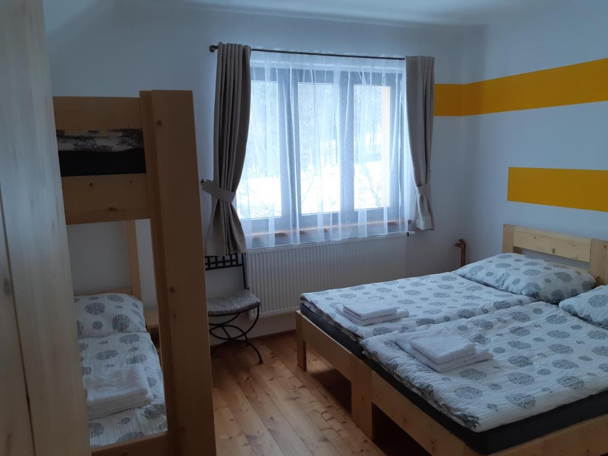 Quadruple Room with Private Bathroom