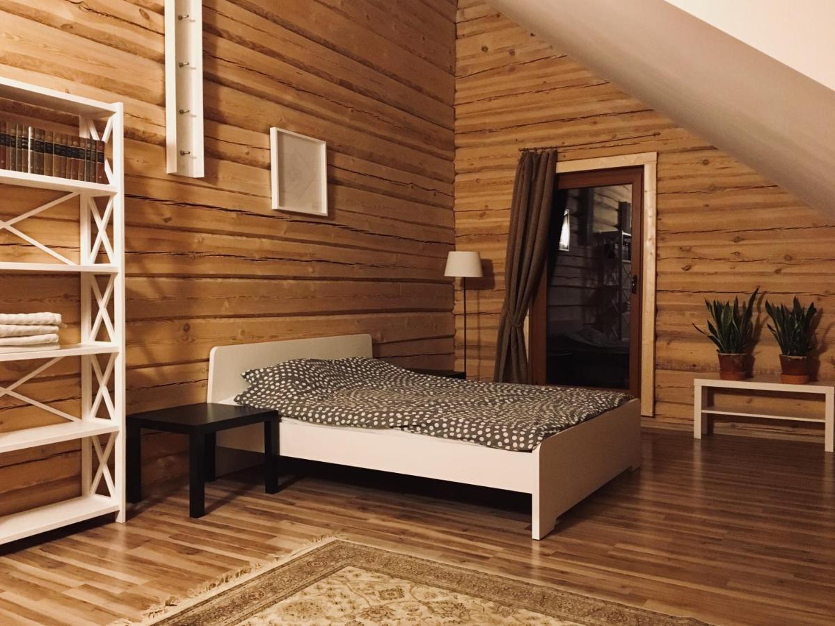 B&B Vilnius - Room in a Scandinavian Style House - Bed and Breakfast Vilnius