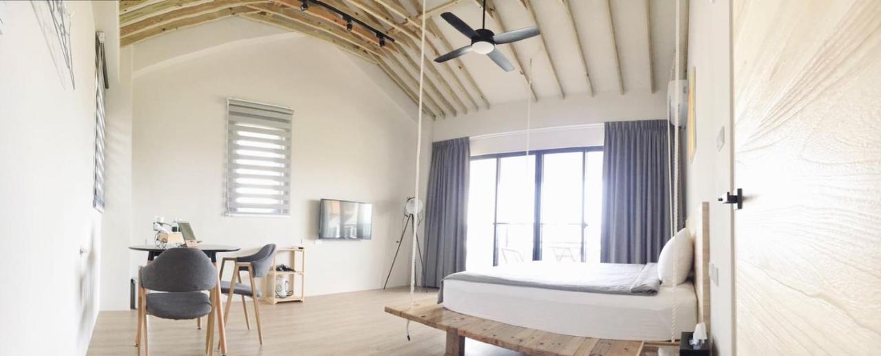 Queen Room with Balcony