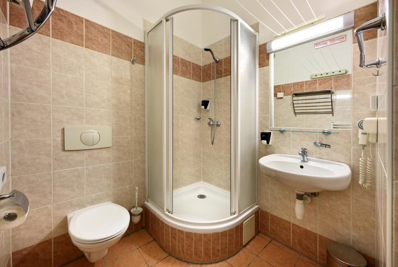 Hotel Golden City Garni
