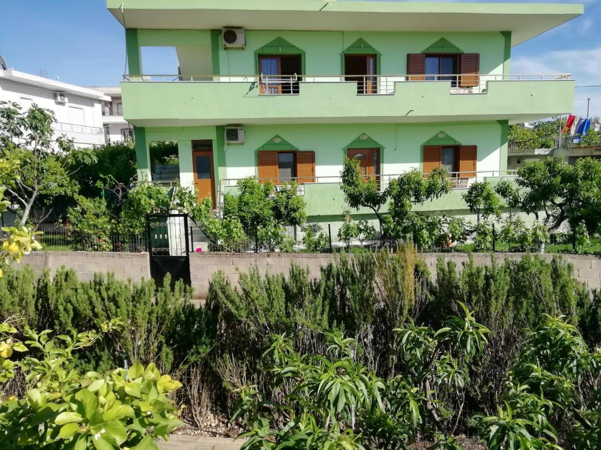 Jonny Guesthouse - B&B