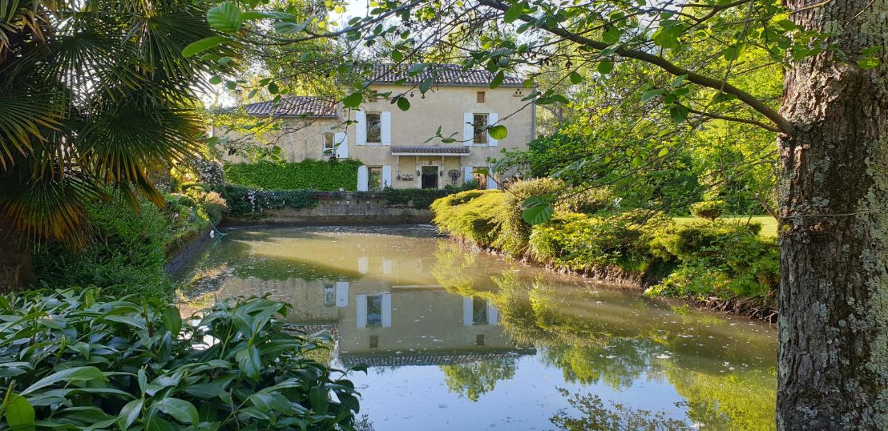 Moulin De Ladausse - Bed and Breakfast