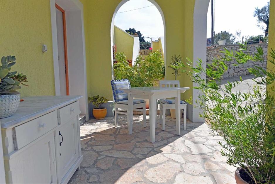 B&B Veli Lošinj - Roberto 4 - Bed and Breakfast Veli Lošinj