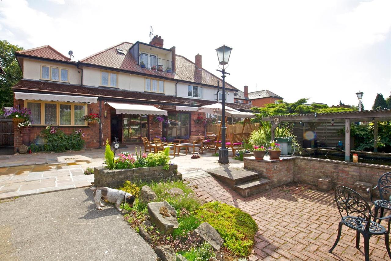 Acorn Guest House in Hull - B&B