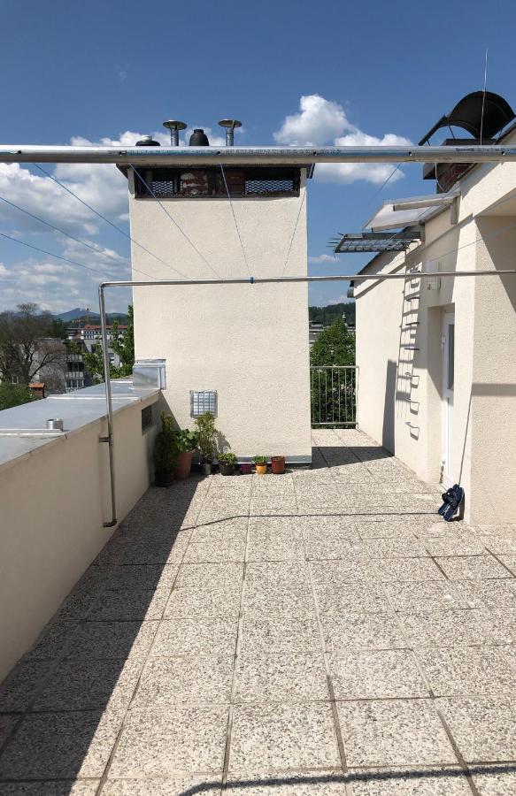 Castle View Studio - Ferienwohnung