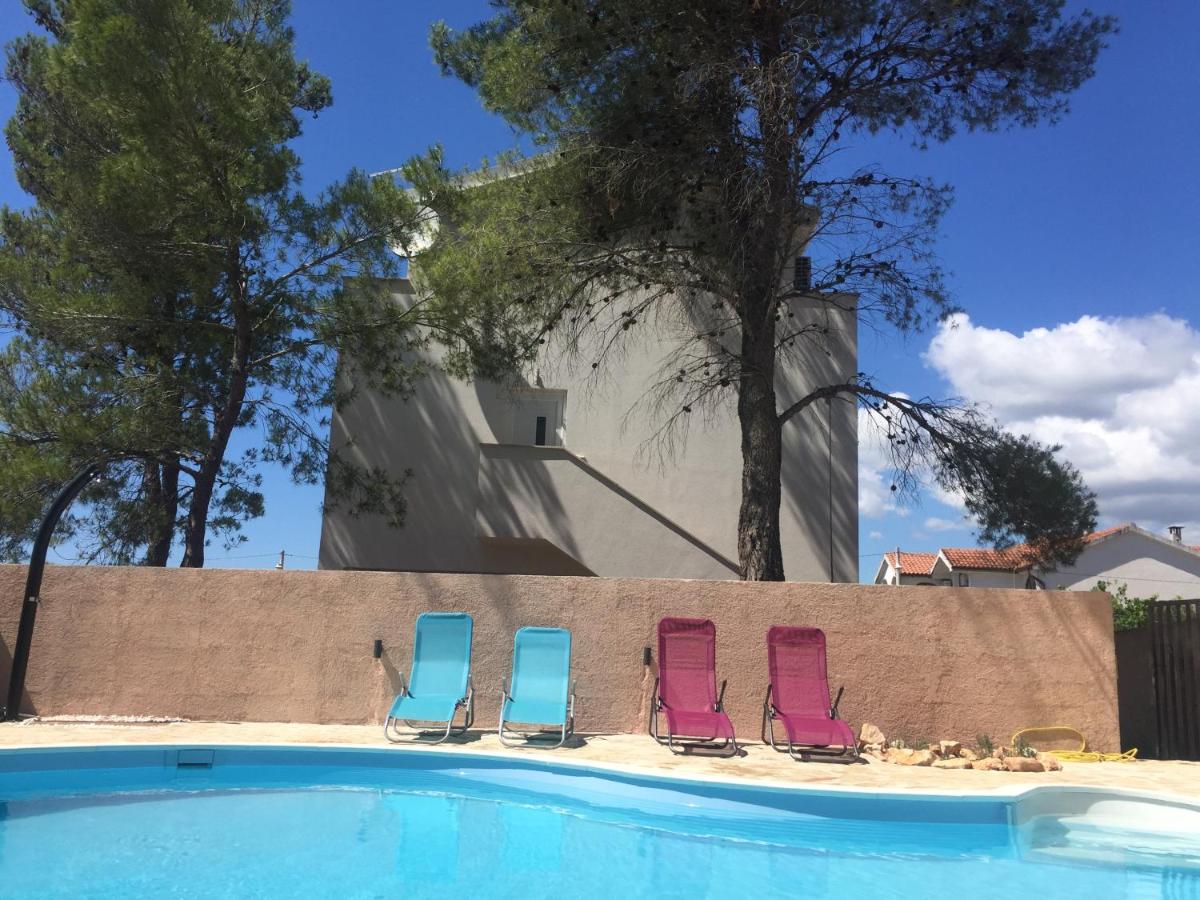 Apartments Vila Moli - Chambres d’hôtes Bibinje