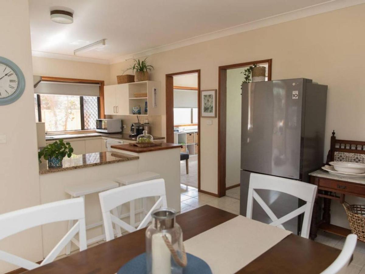 Taranaki Beach House - B&B Port Macquarie