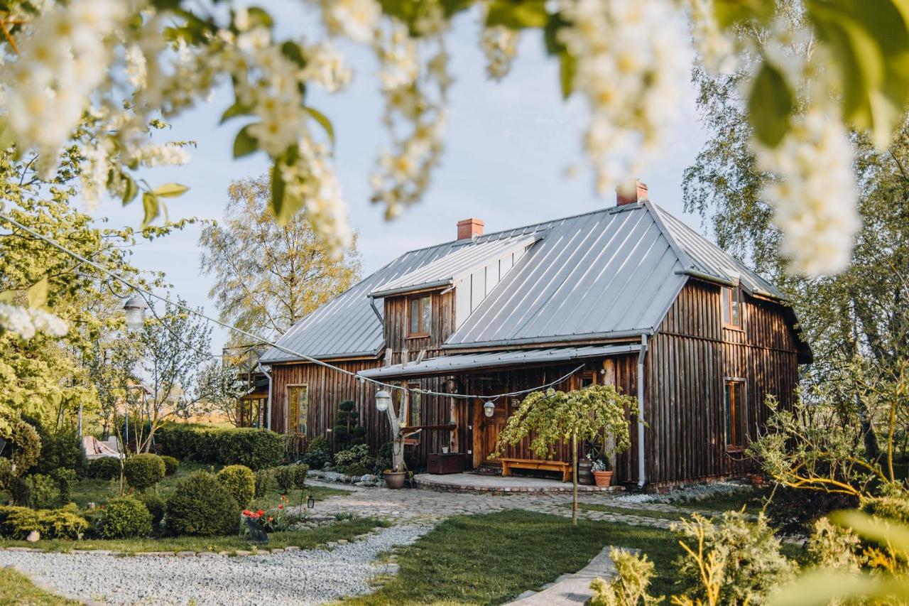 Atomi - B&B