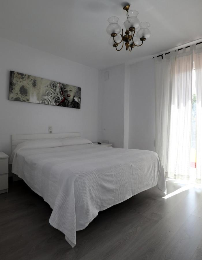 Driepersoonskamer met Badkamer