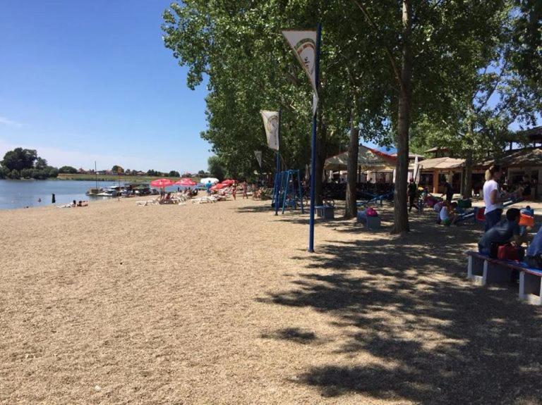 Plaža - Ferienwohnung Sremska Mitrovica