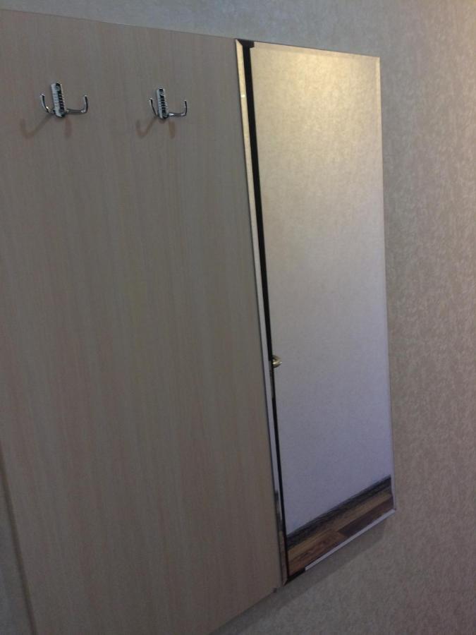 Zweibettzimmer mit Balkon
