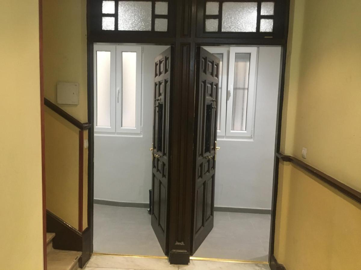 APARTAMENTOS GyC VIVIENDAS DELUXE - B&B