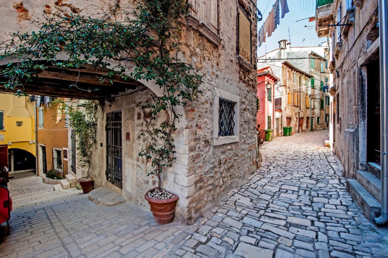 Guest house SOTTO I VOLTI Centro Storico - B&B