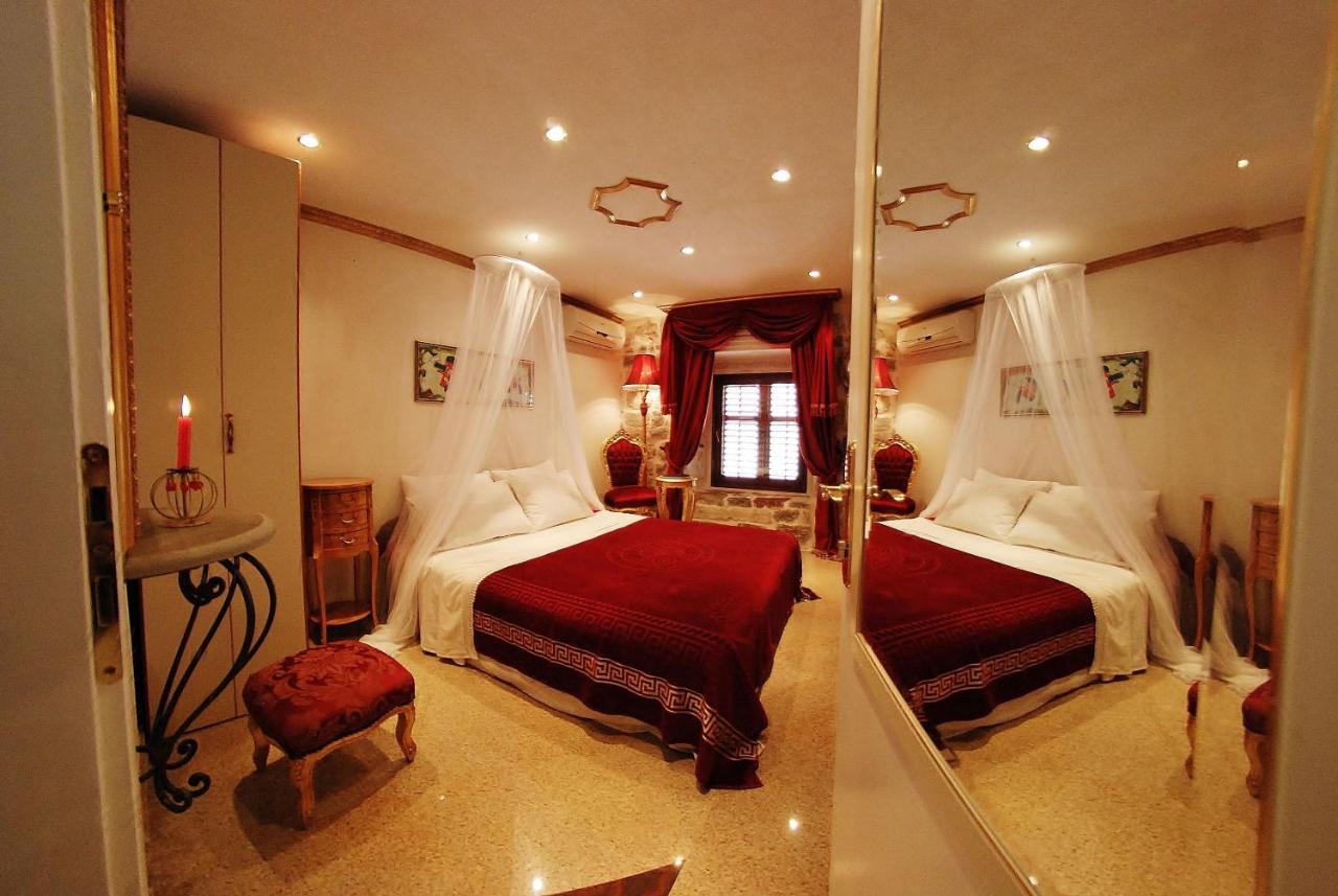 B&B Kotor - VG Three Bedroom Castle - Bed and Breakfast Kotor