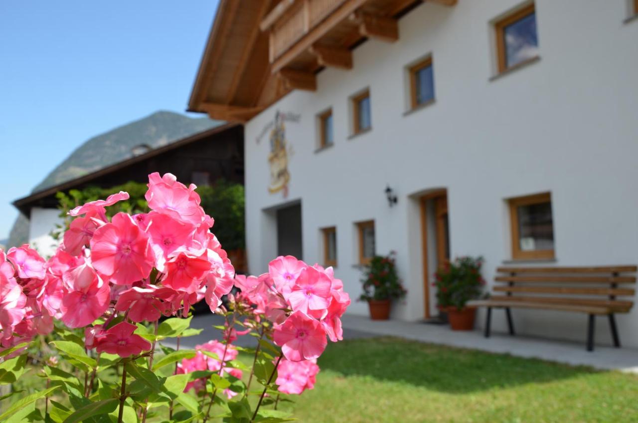 B&B Umhausen - Landhaus Waldhart - Bed and Breakfast Umhausen