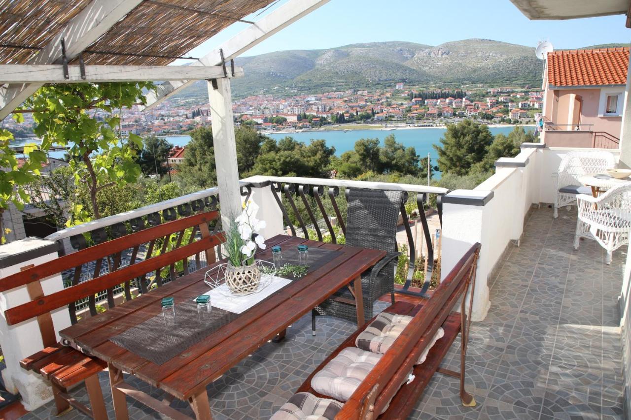 Apartment Poseidon - Ferienwohnung Trogir