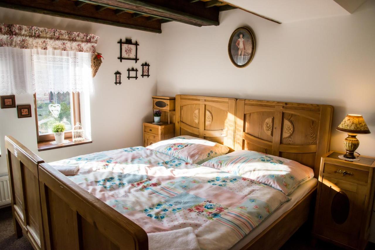 Quadruple Room with Private Bathroom