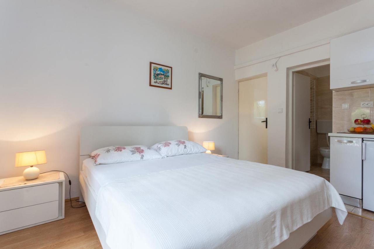 Studio avec Vue sur Jardin