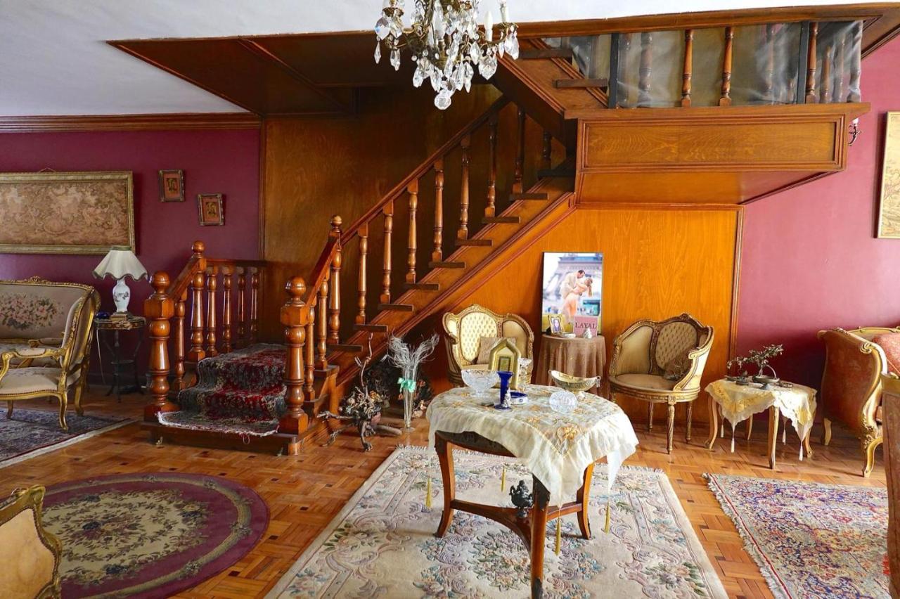 Elites 1 - B&B
