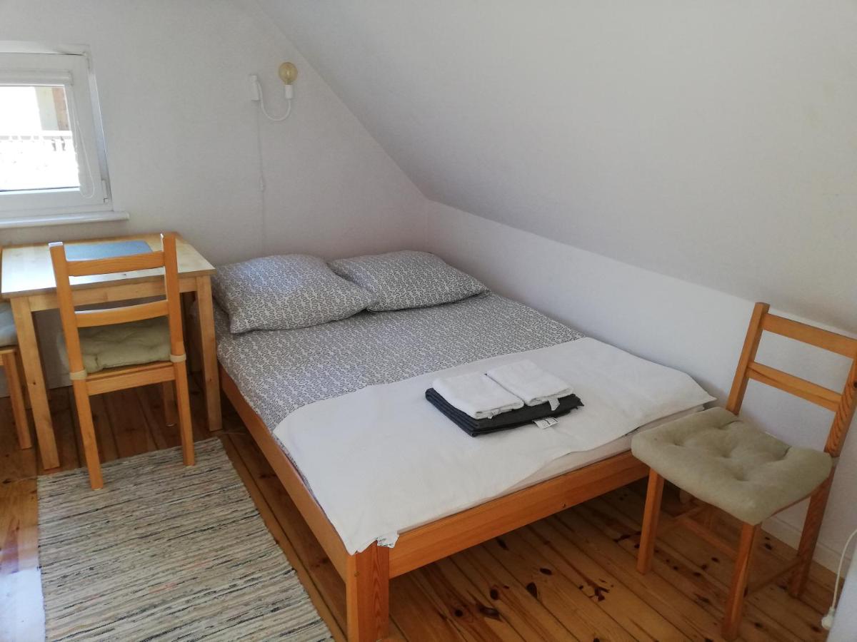 Camera Tripla Basic con Bagno in Comune