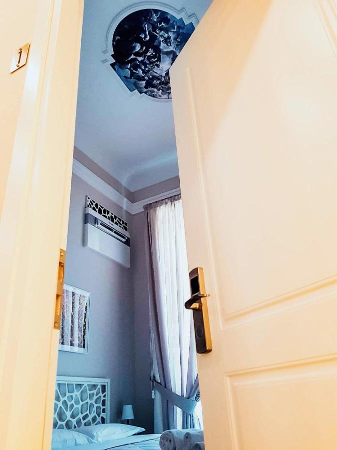 Double Room with Window