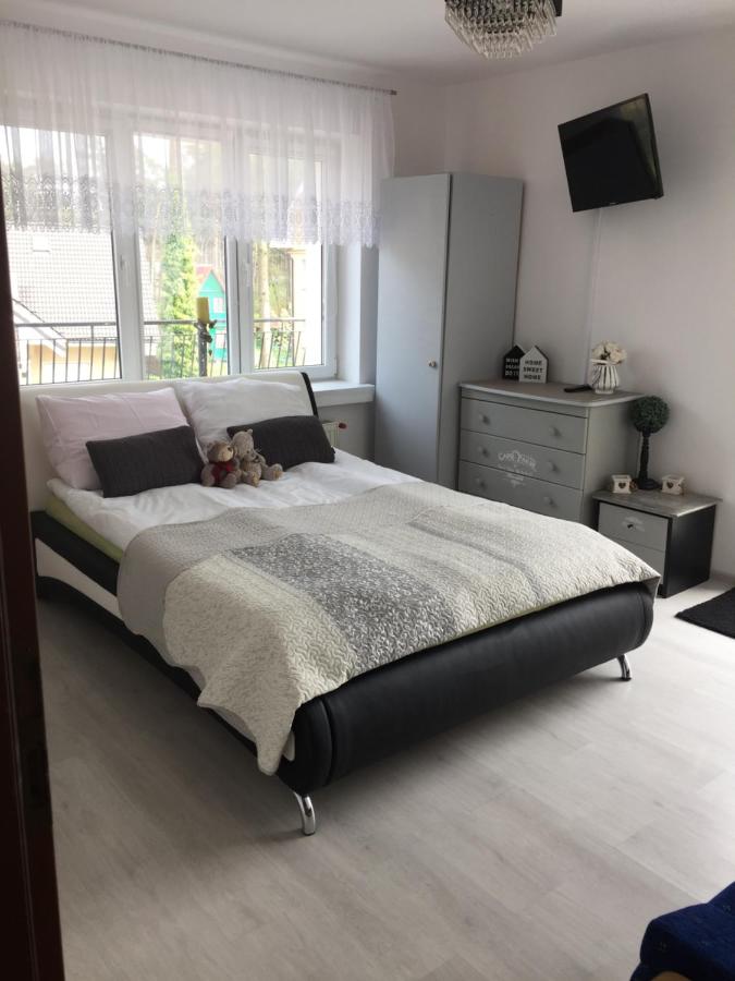 Dreibettzimmer mit eigenem Bad