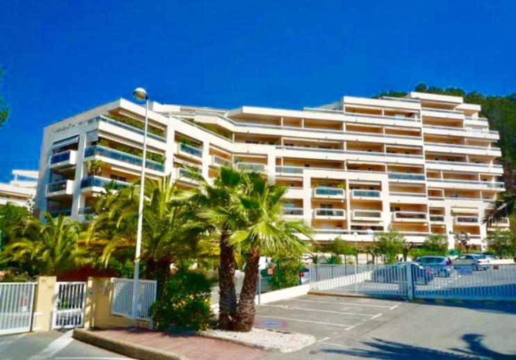 Élégant T3 avec vue et piscine à Mougins - Ferienwohnung Mougins