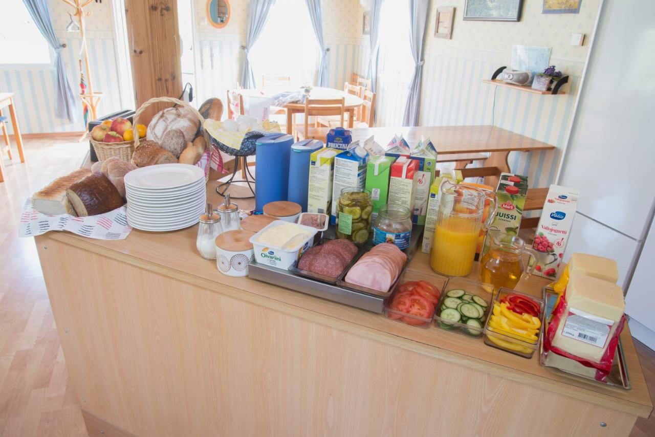 Kastelholms Gästhem - B&B Santtio