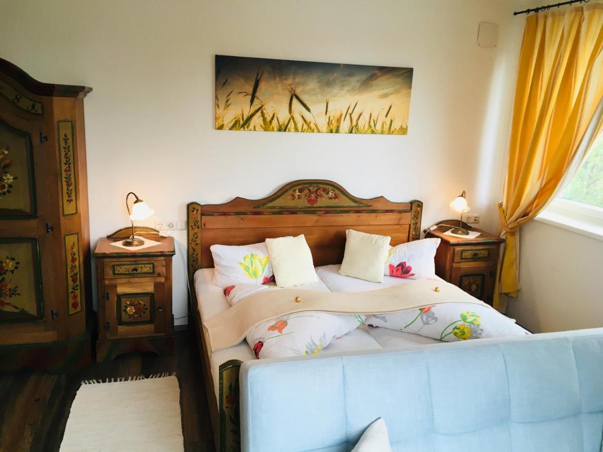 B&B Melk - Pension Marillenhof - Bed and Breakfast Melk