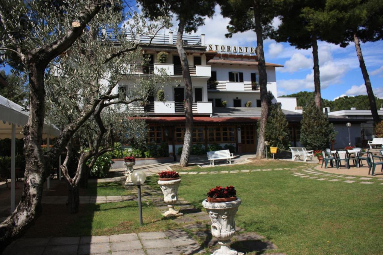 B&B Loreto Aprutino - Hotel Ristorante La Bilancia - Bed and Breakfast Loreto Aprutino