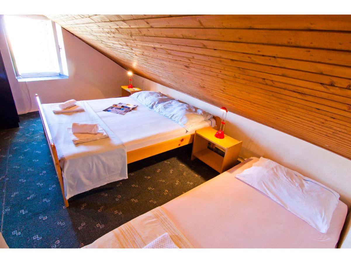 Chambre Triple