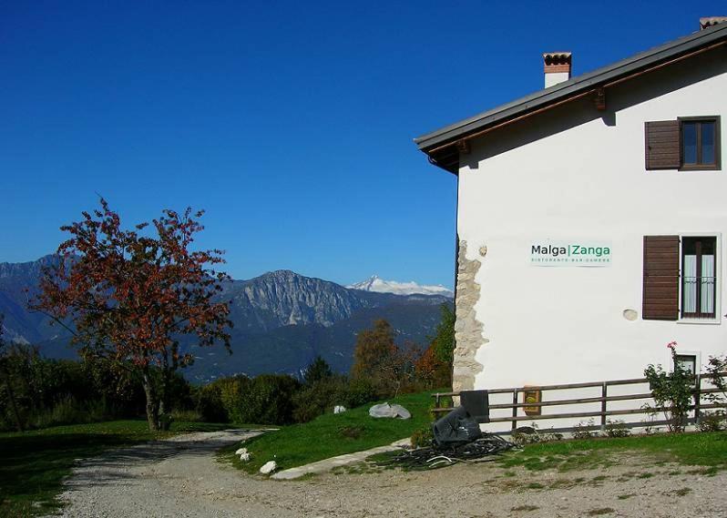 Trentino in malga: Malga Zanga - Chambres d’hôtes Arco