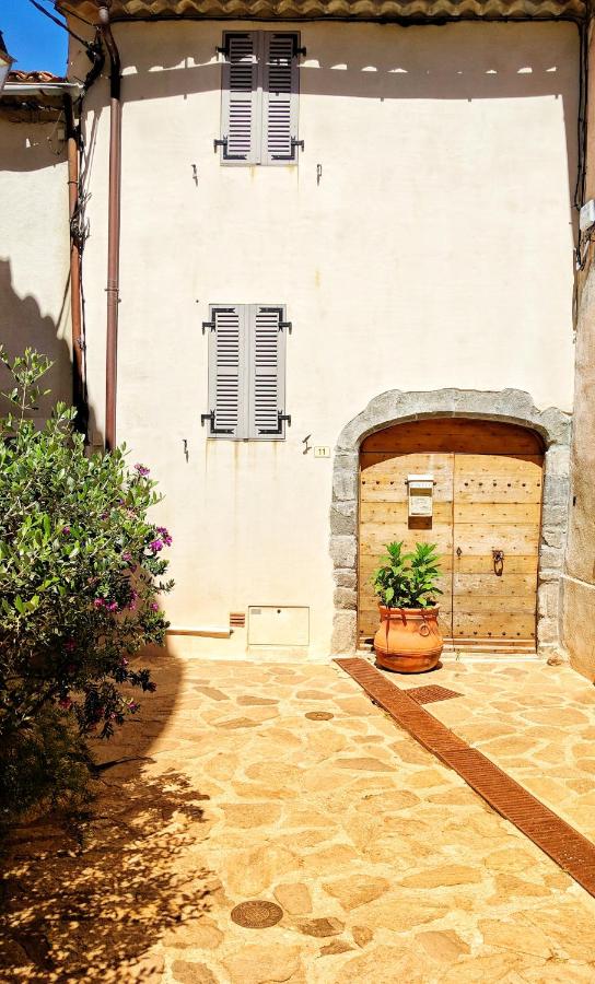Ramatuelle Maison de Village - B&B