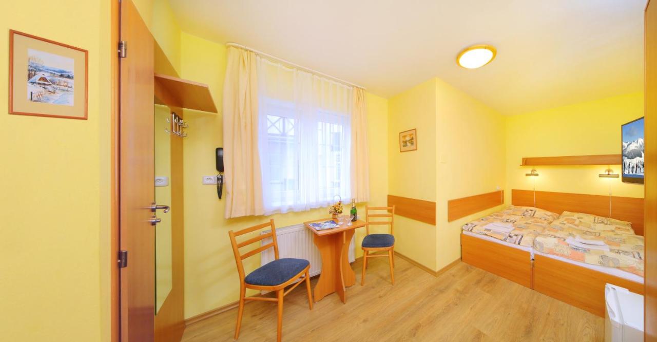 Economy Double Room