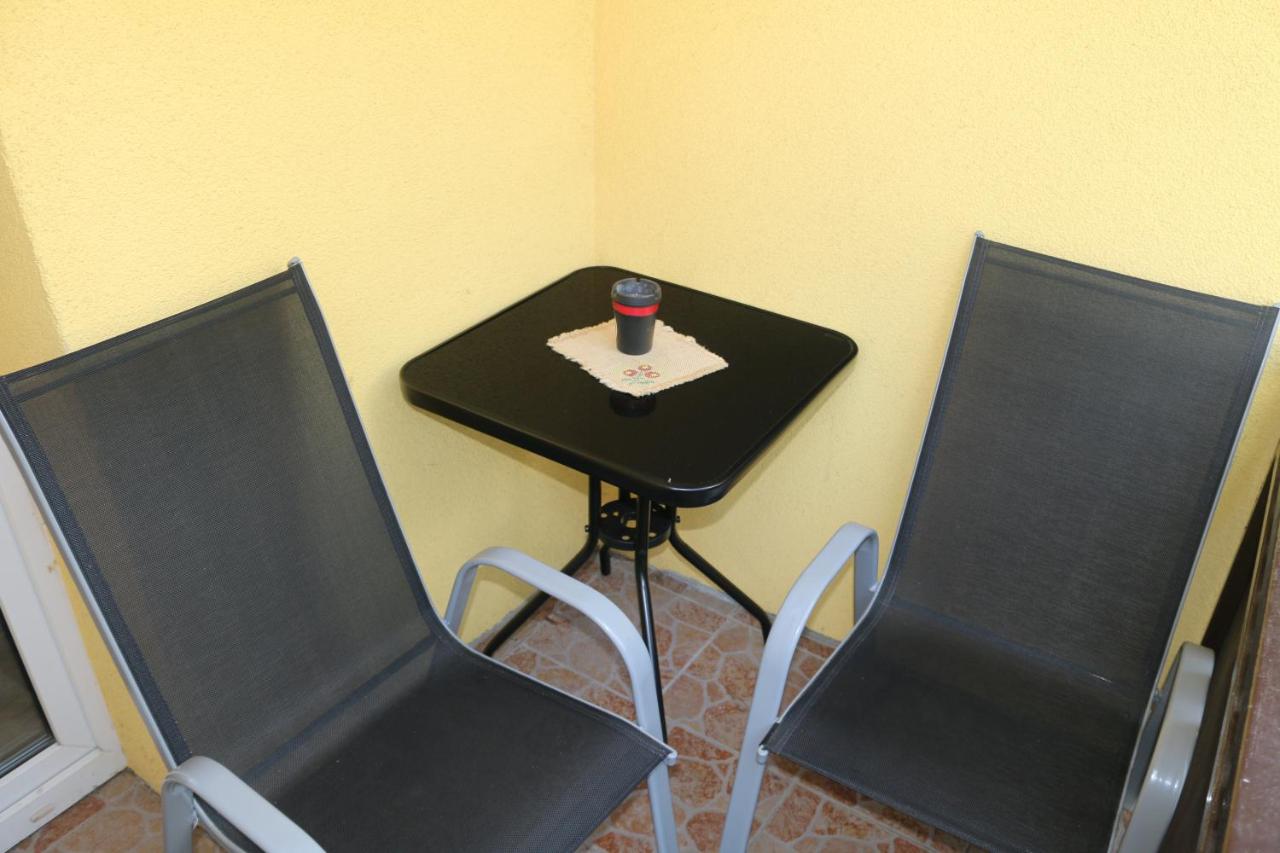 Camera Matrimoniale/Doppia con Letti Singoli con Balcone 