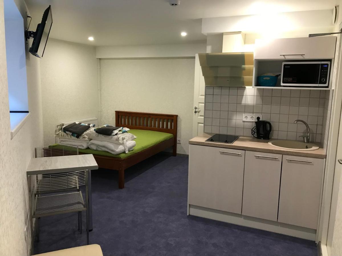 Liivalaia 40 cozy kitchen studio - Chambres d’hôtes Tallinn