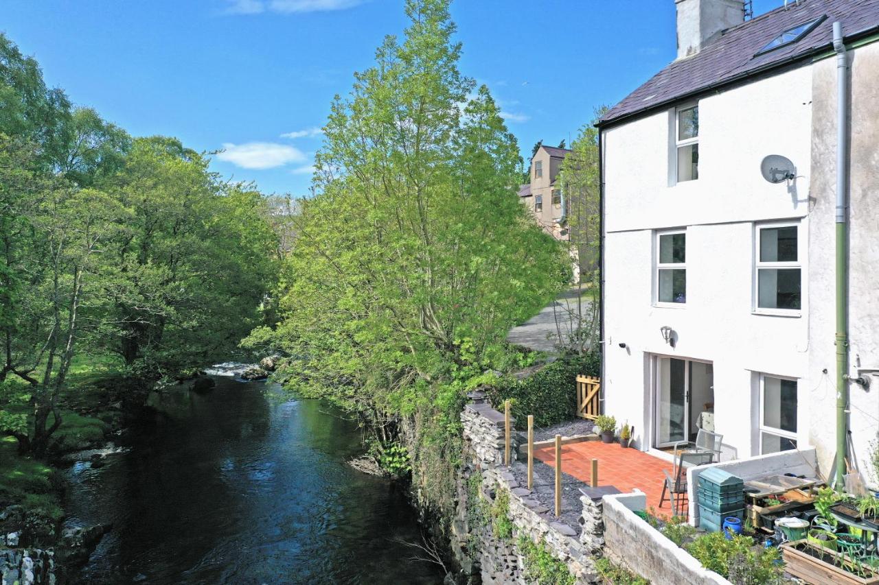 Glanafon Cottage - Ferienwohnung