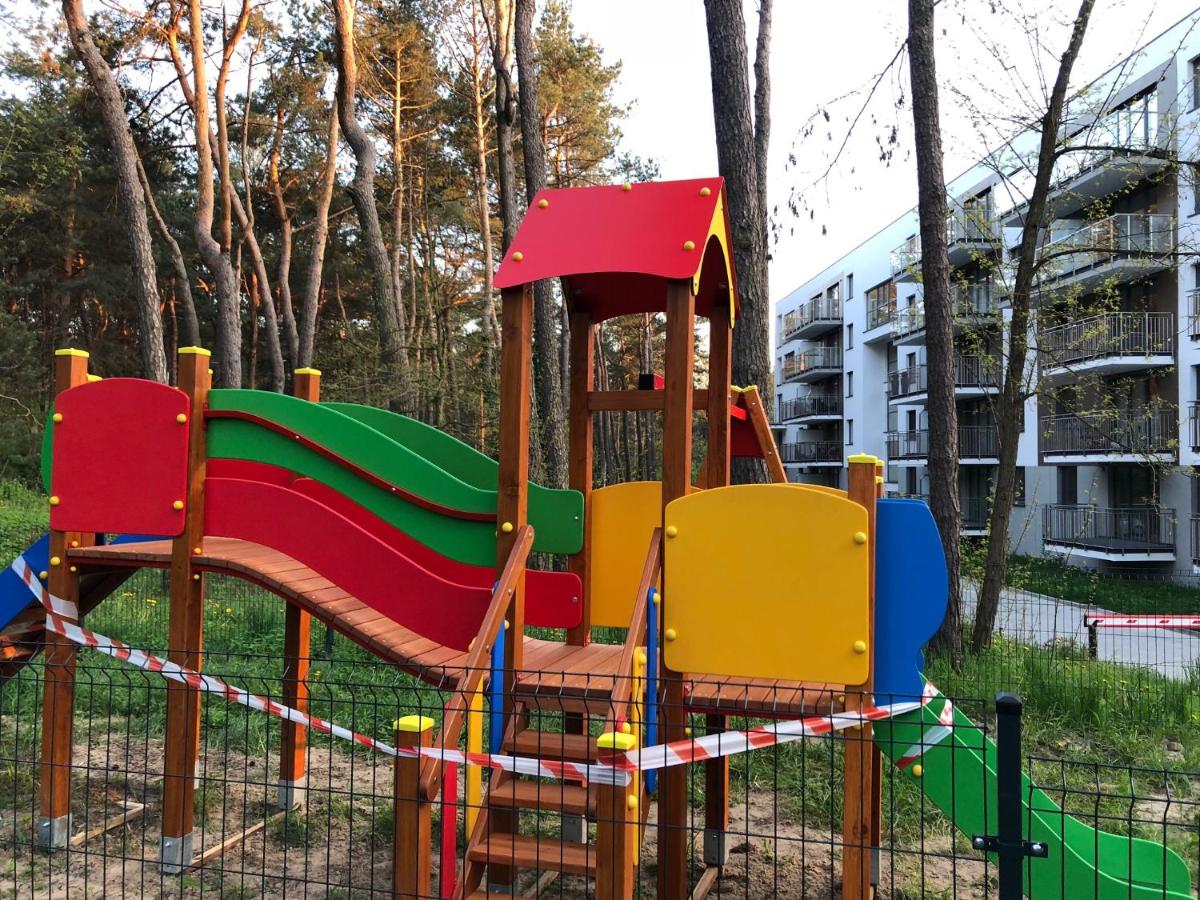 Family & Business Sauna Apartments No 4 Leśny nad Zalewem Cedzyna - 2 Bedroom with Private Sauna, Bath with Hydromassage, Terrace, Parking, Catering Options - B&B
