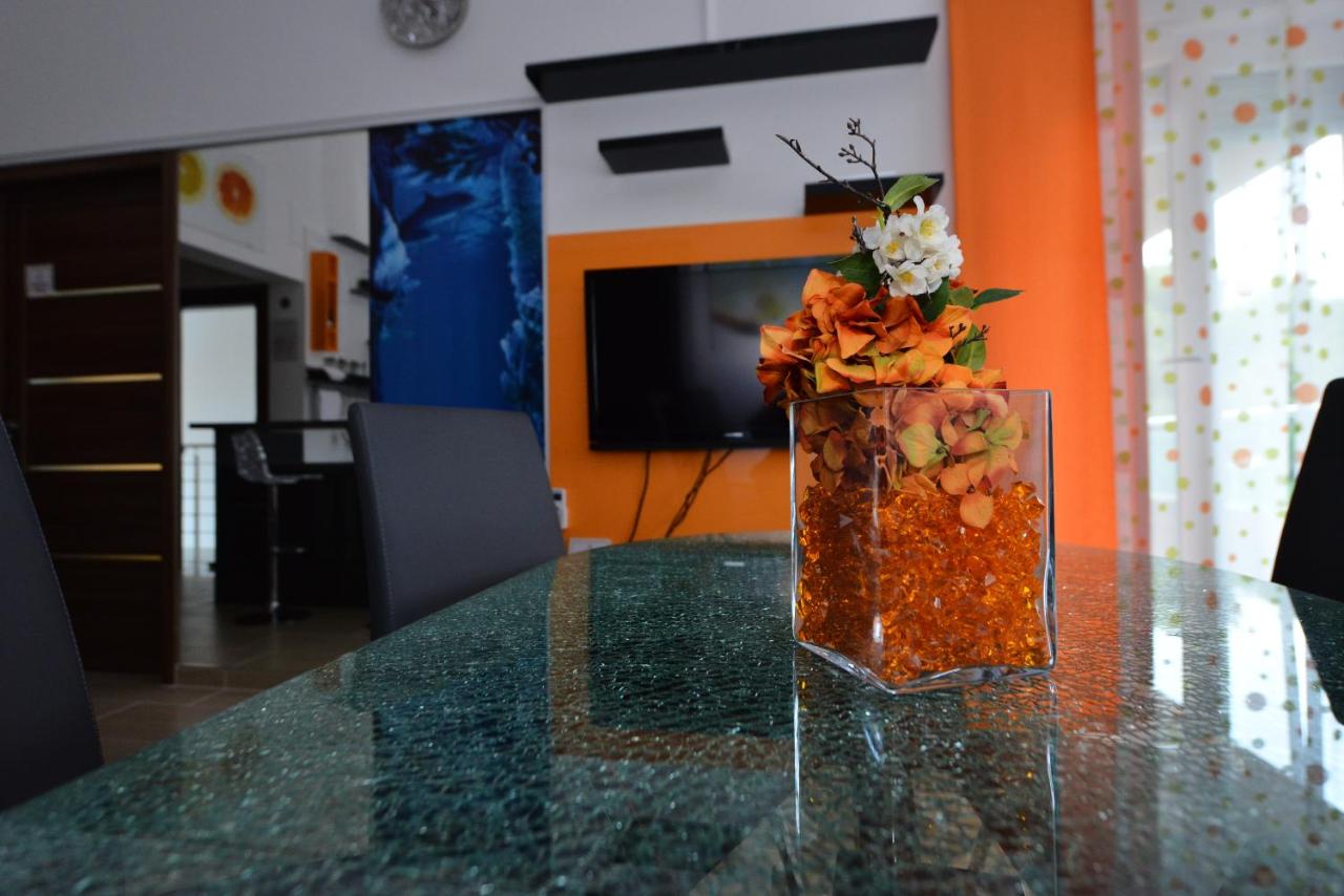 Camera Deluxe Matrimoniale/Doppia con Letti Singoli