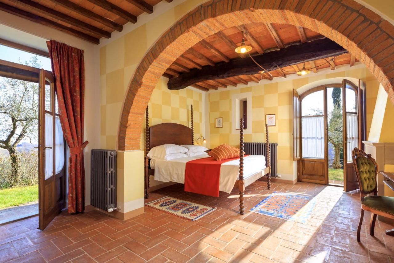 Suite with Hot Tub